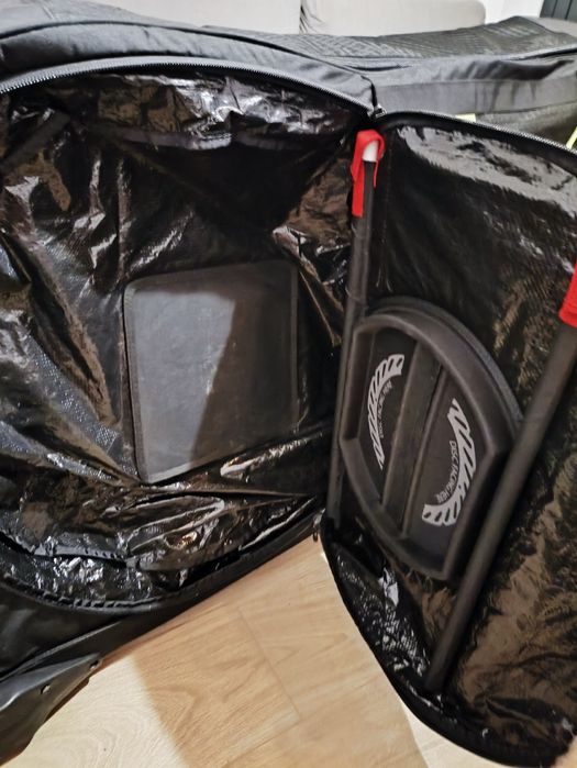 Walizka rowerowa EVOC BIKE TRAVEL BAG PRO, super stan