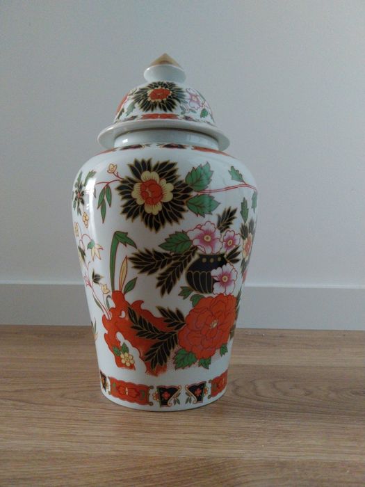 Peças de porcelana