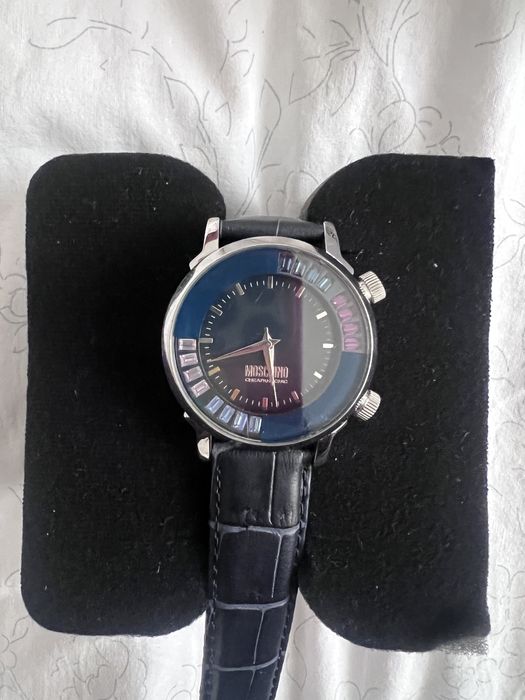 Годинник moschino оригінал