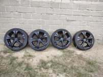 Czarne R18 5x110