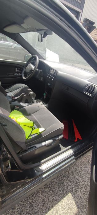 Volvo V40 (LER DESCRIÇÃO)