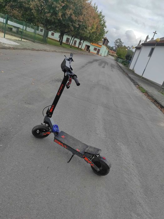 Trotinete kukurin g2 2025!