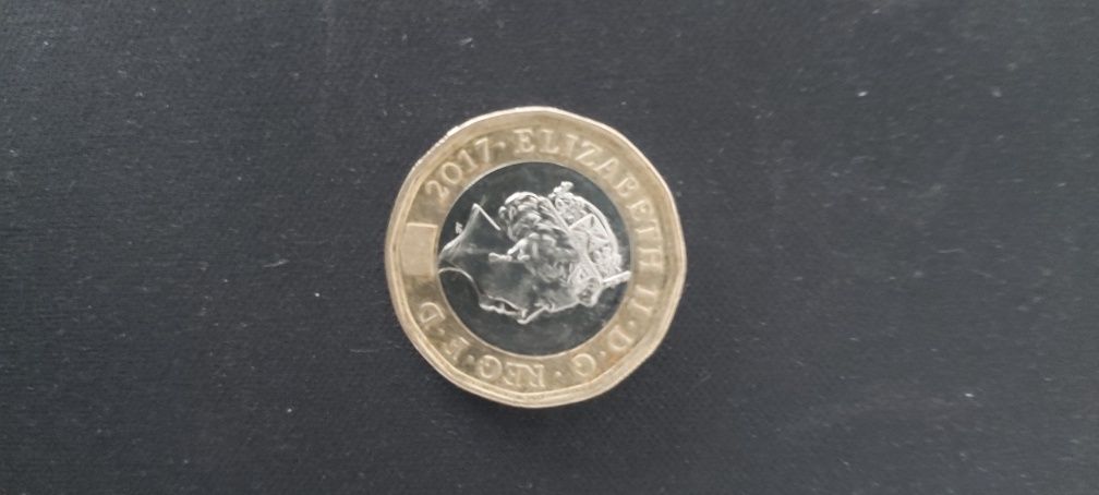 One Pound 2017 Queen Elizabeth II
