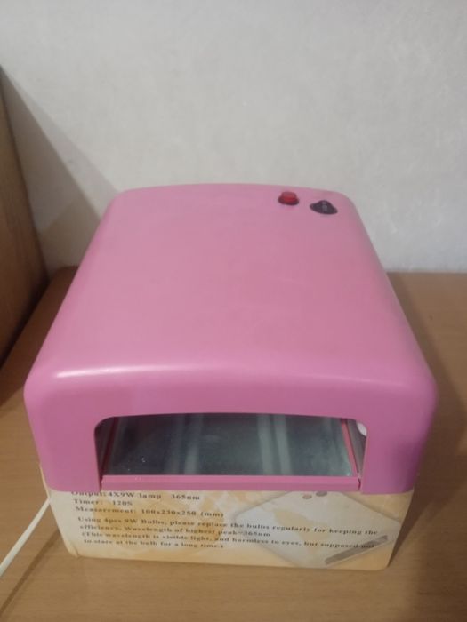 Лампа для гель лаку