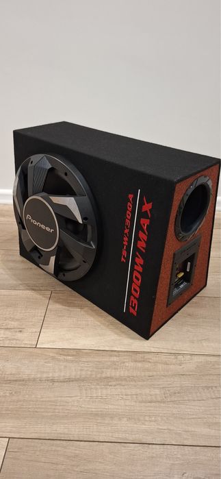 Subwoofer samochodowy Pioneer TS-WX300A