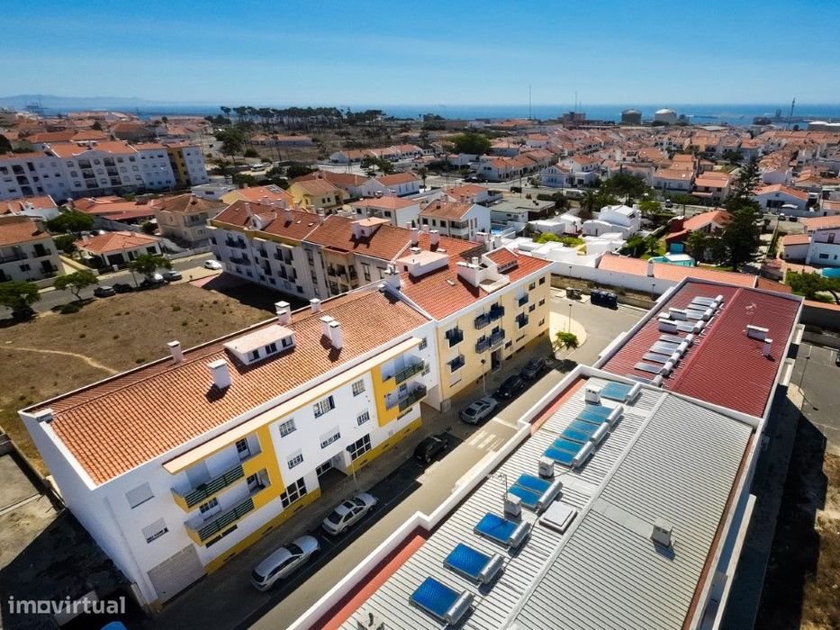 Apartamento T1 com Garagem em Sines