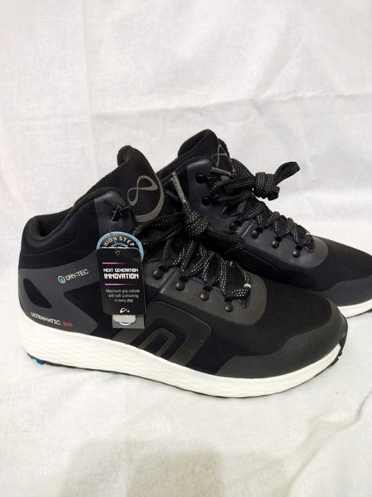 Кросівки термо зимові 38 р.