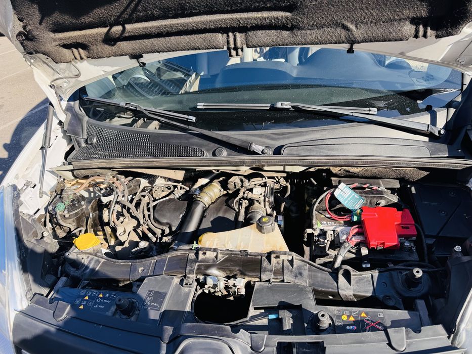 Продам renault kangoo 2017