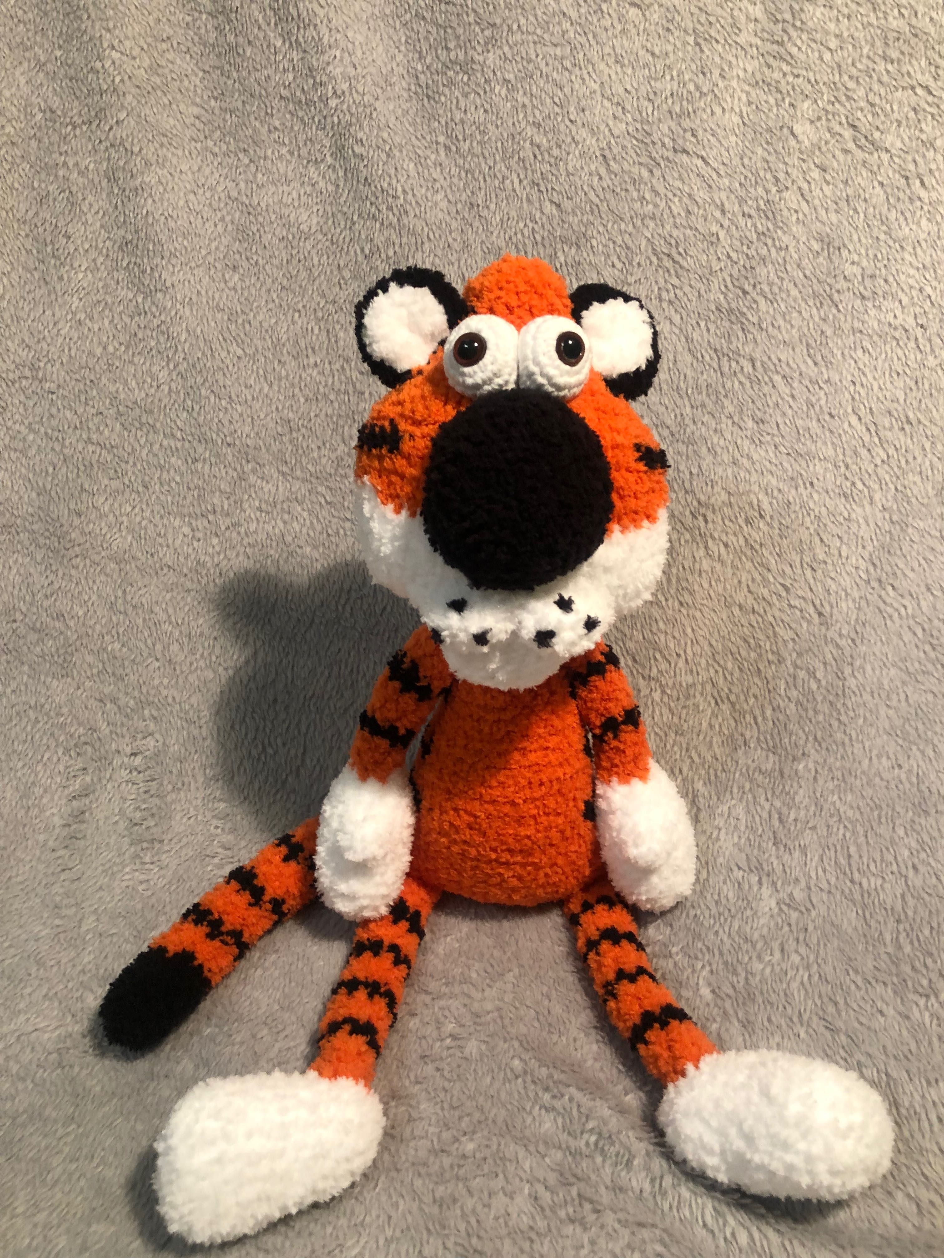 Вязаная игрушка «Тигр»