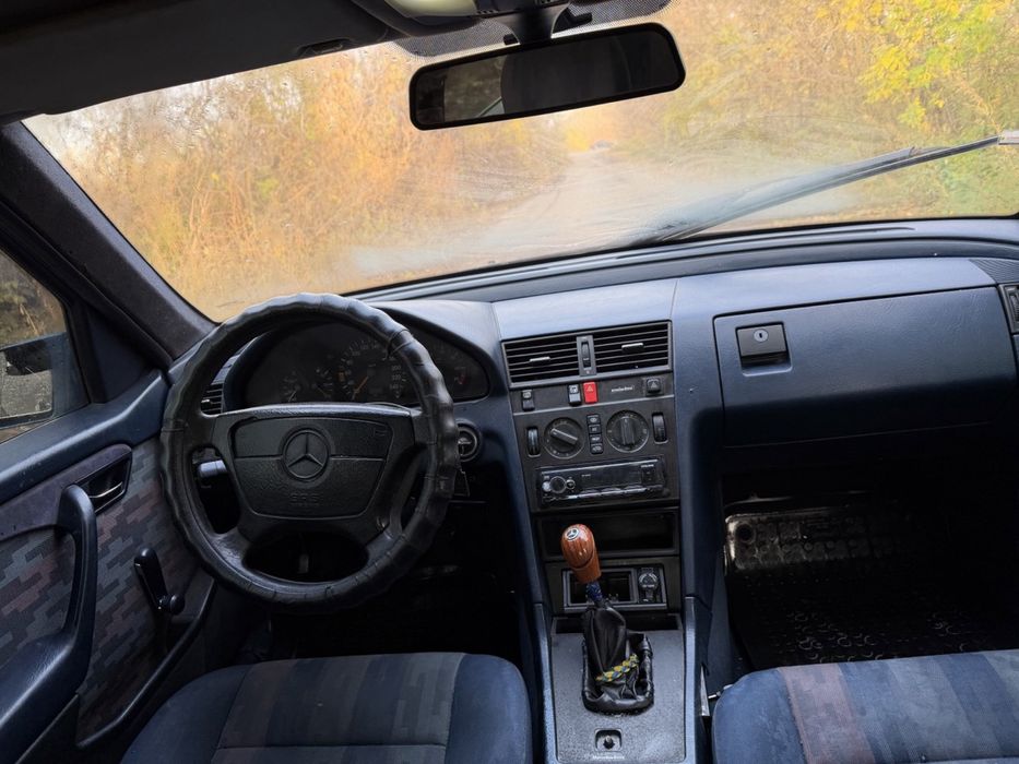 Продам Mersedes-Benz C 180