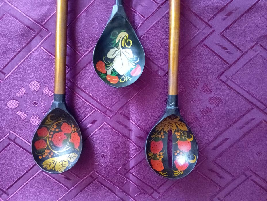 Ложки декоративные деревянные петриковская роспись (Сувенирные СССР)