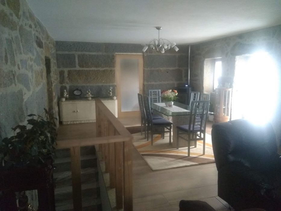 Sala de jantar completa