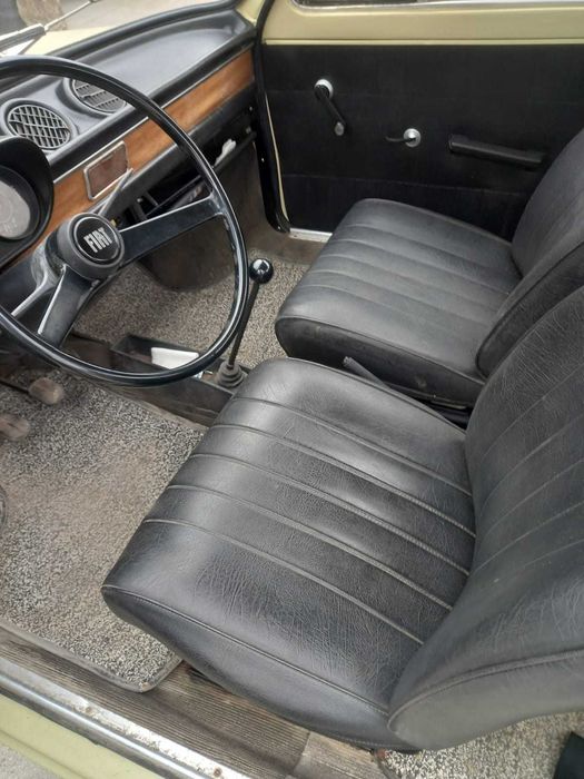 Fiat 127 pronto a circular 1975