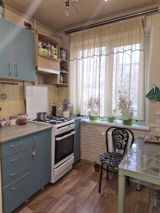 Продам 2х комн квартира пер. Бульварный ряд. Исполком Вечерний Саксаг!