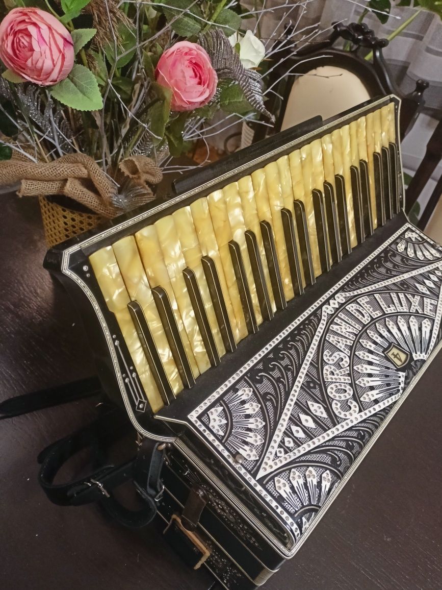 Akordeon włoski Corsani de Luxe