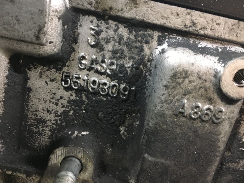 ГБЦ головка блока циліндрів Opel Astra H Zafira B Vectra C 1.9 DIESEL.