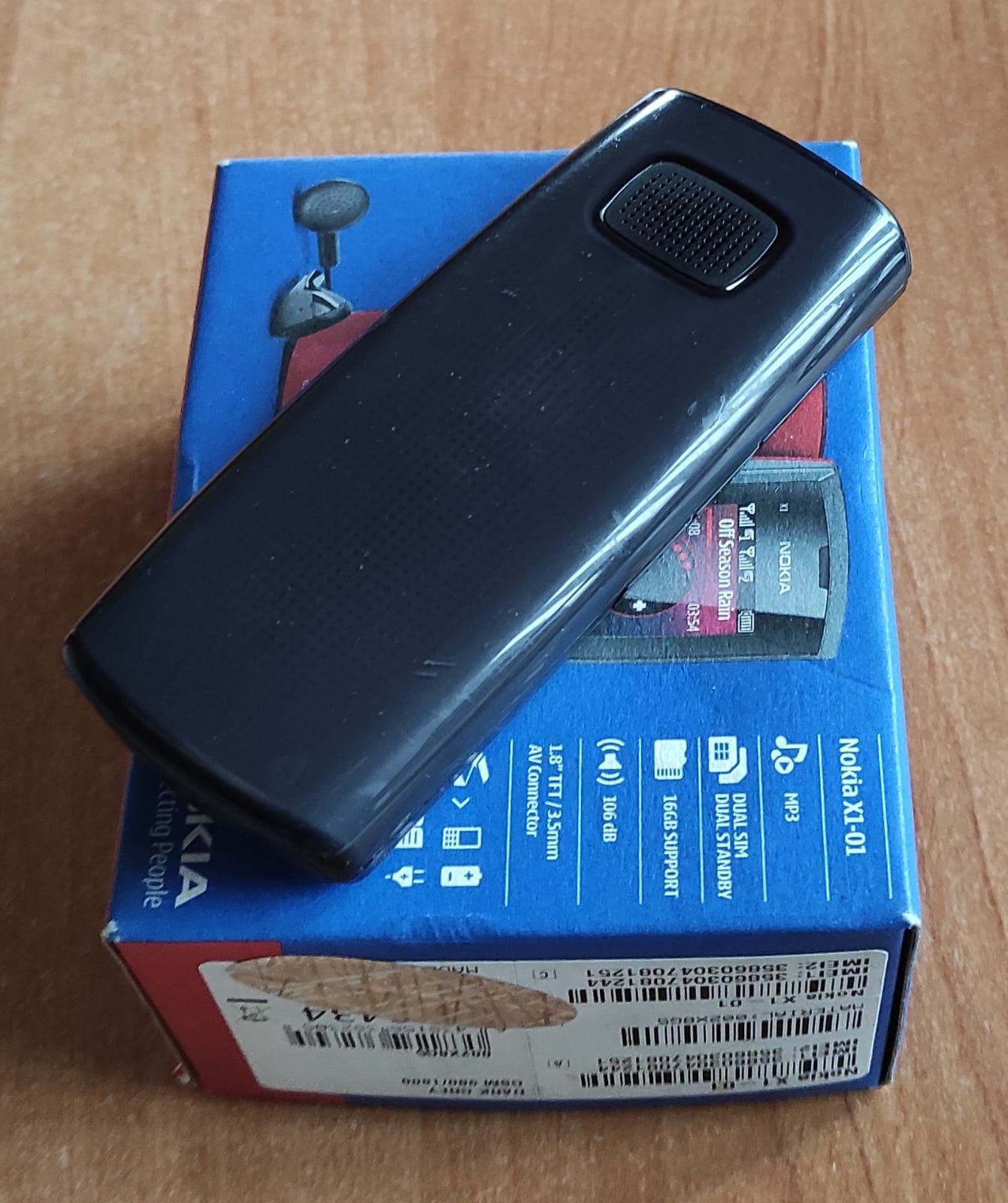 Nokia X1 01 działa w każdej sieci dual SIM super stan