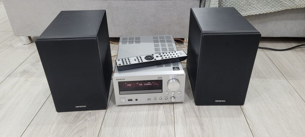 Onkyo cr-n765 stan idealny obsługuje Spotify