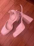 Vendo Sapatos Novos