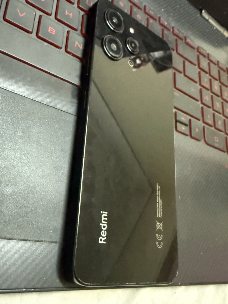 Telemovel Xiaomi Redmi 12