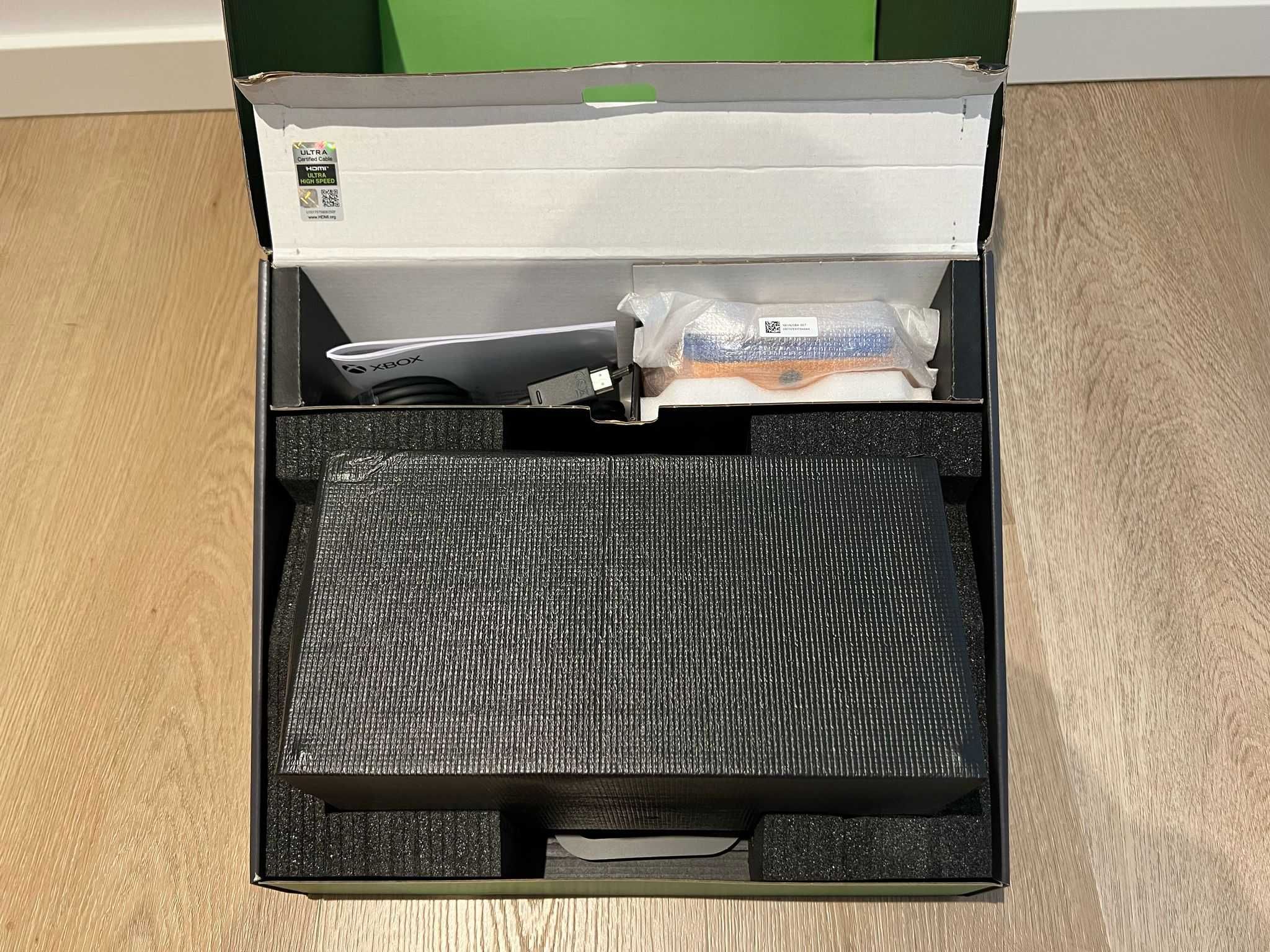 Xbox series X 1TB - Edição limitada Fanta