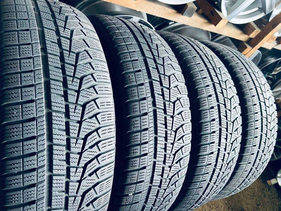 Шини Резина Зимові 215 65 17 Hankook Winter i'Cept Evo2 [3019] 4шт