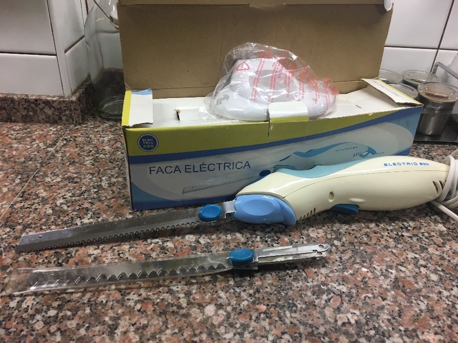 Faca eléctrica usada