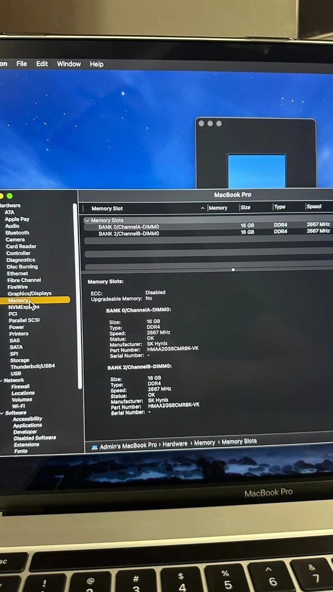 Apple MacBook Pro 16, Intel i9, 32 ГБ, 8 ГБ SSD- 512 Мбіт/с 2019