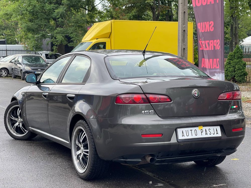 Alfa Romeo 159 1.9D**Alusy**Nowe sprzęgło**Dlugie OC i PT**Zamiana**