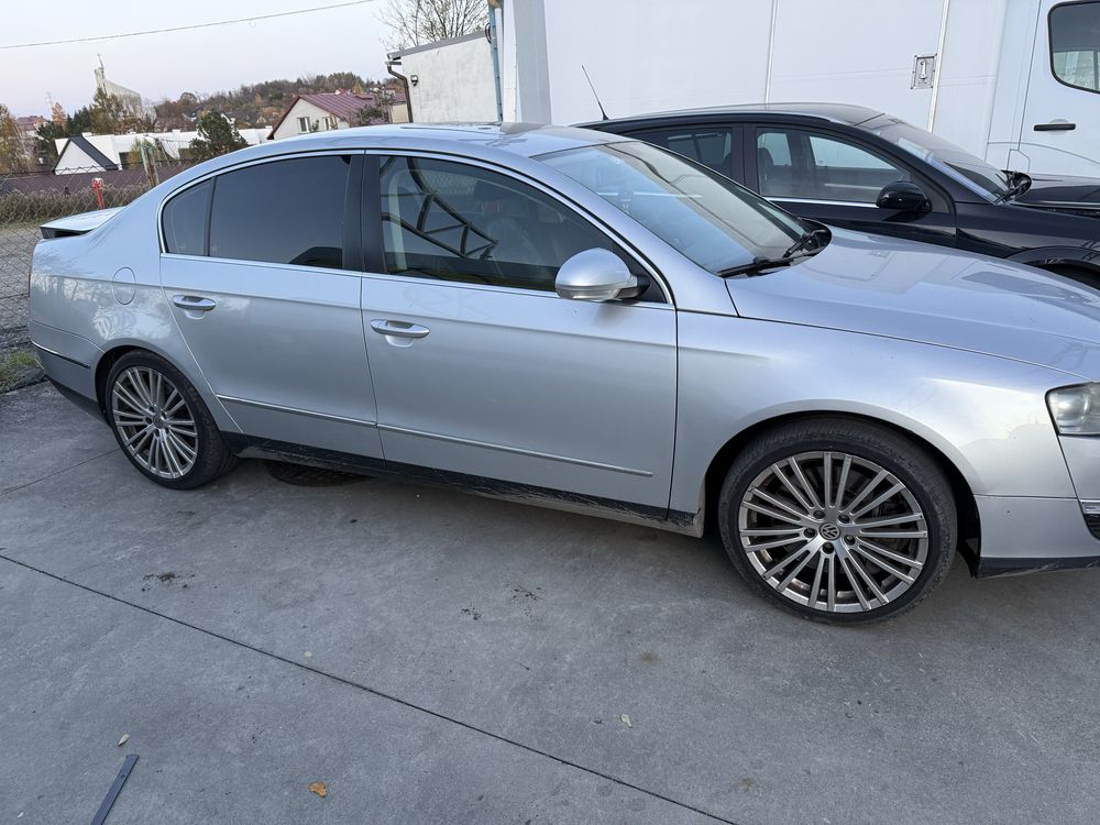 Passat B6 v6 3.2fsi na czesci silnik/drzwi/skrzynia kod lakieru la7w