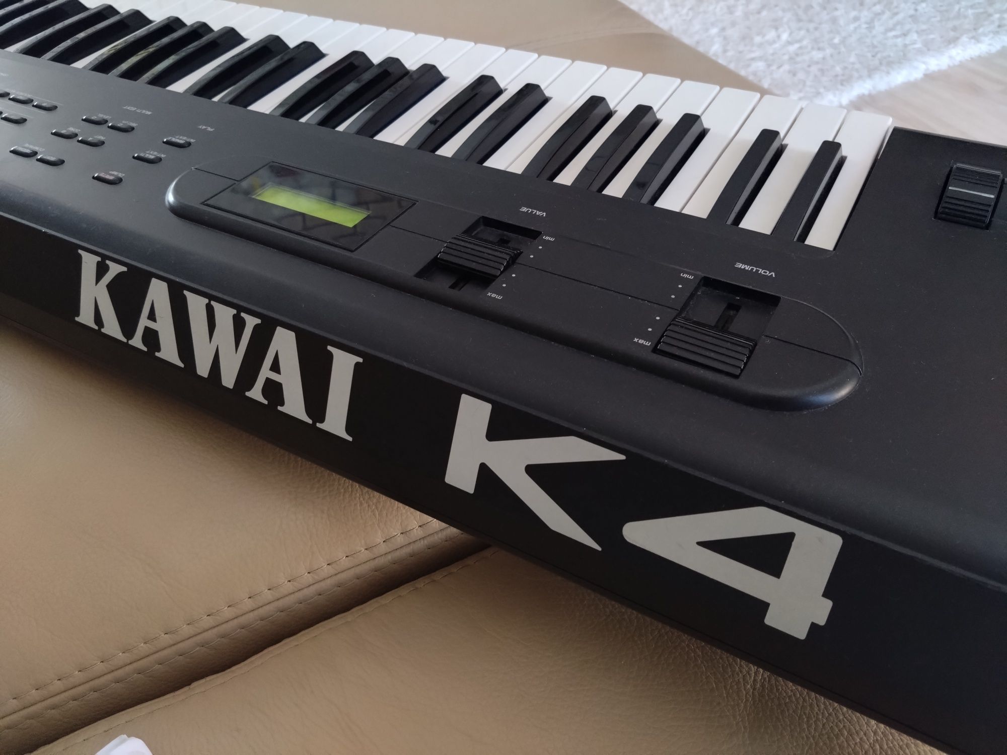 Kawai K4 syntezator