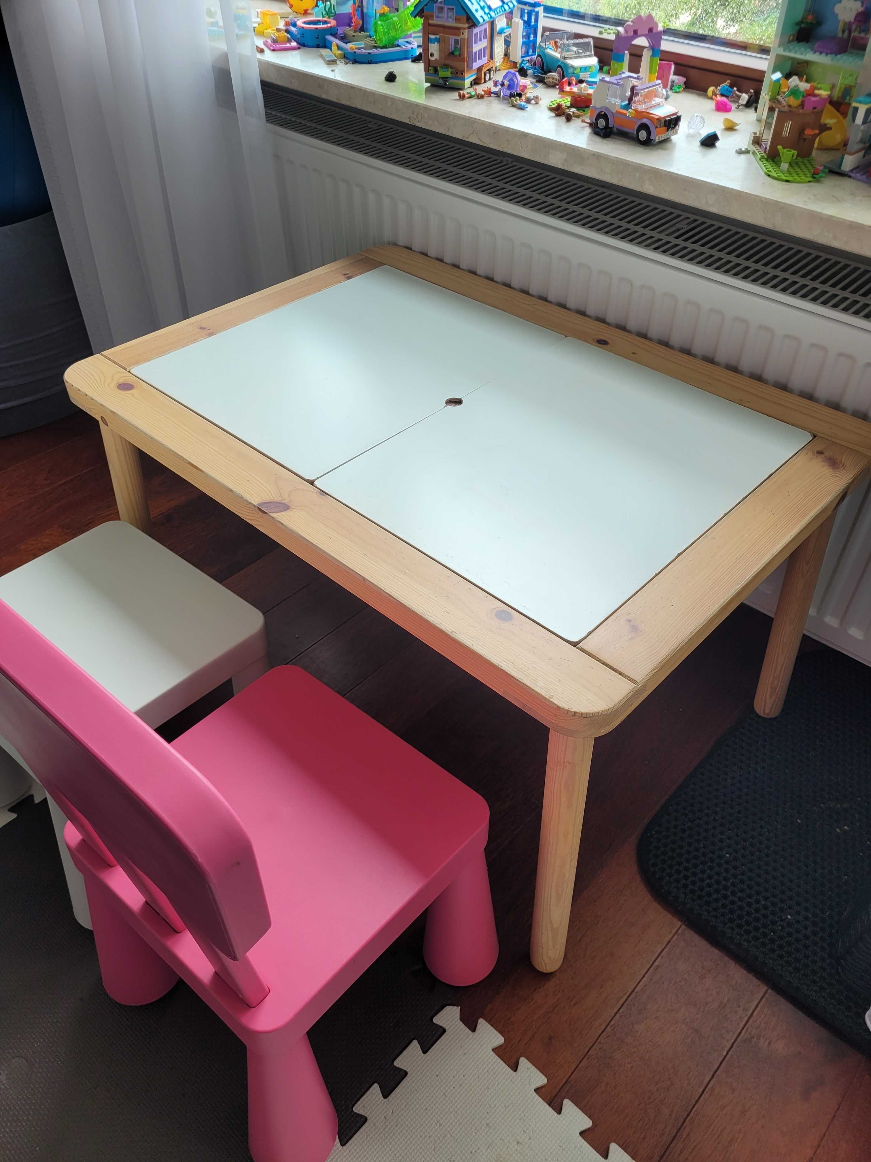 Stolik Ikea FLISAT pojemniki TROFAST krzesełka MAMMUT