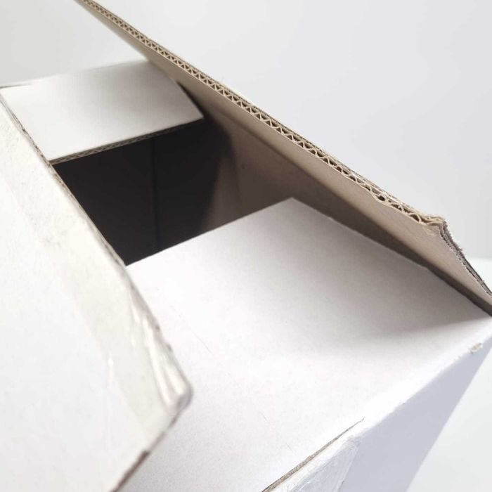 Opakowania, karton klapowy 380x270x290mm. 5W