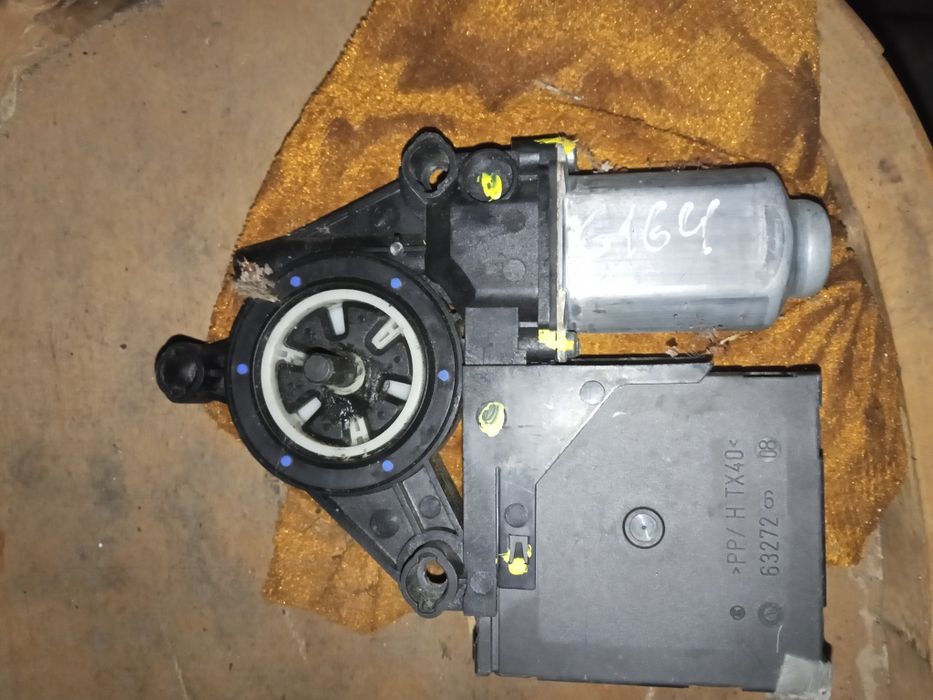 Стеклоподємника мотор фольксвен