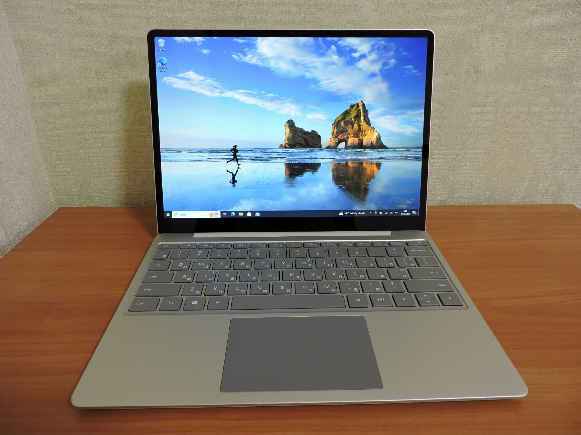 ультрабук Microsoft Surface Go 1943