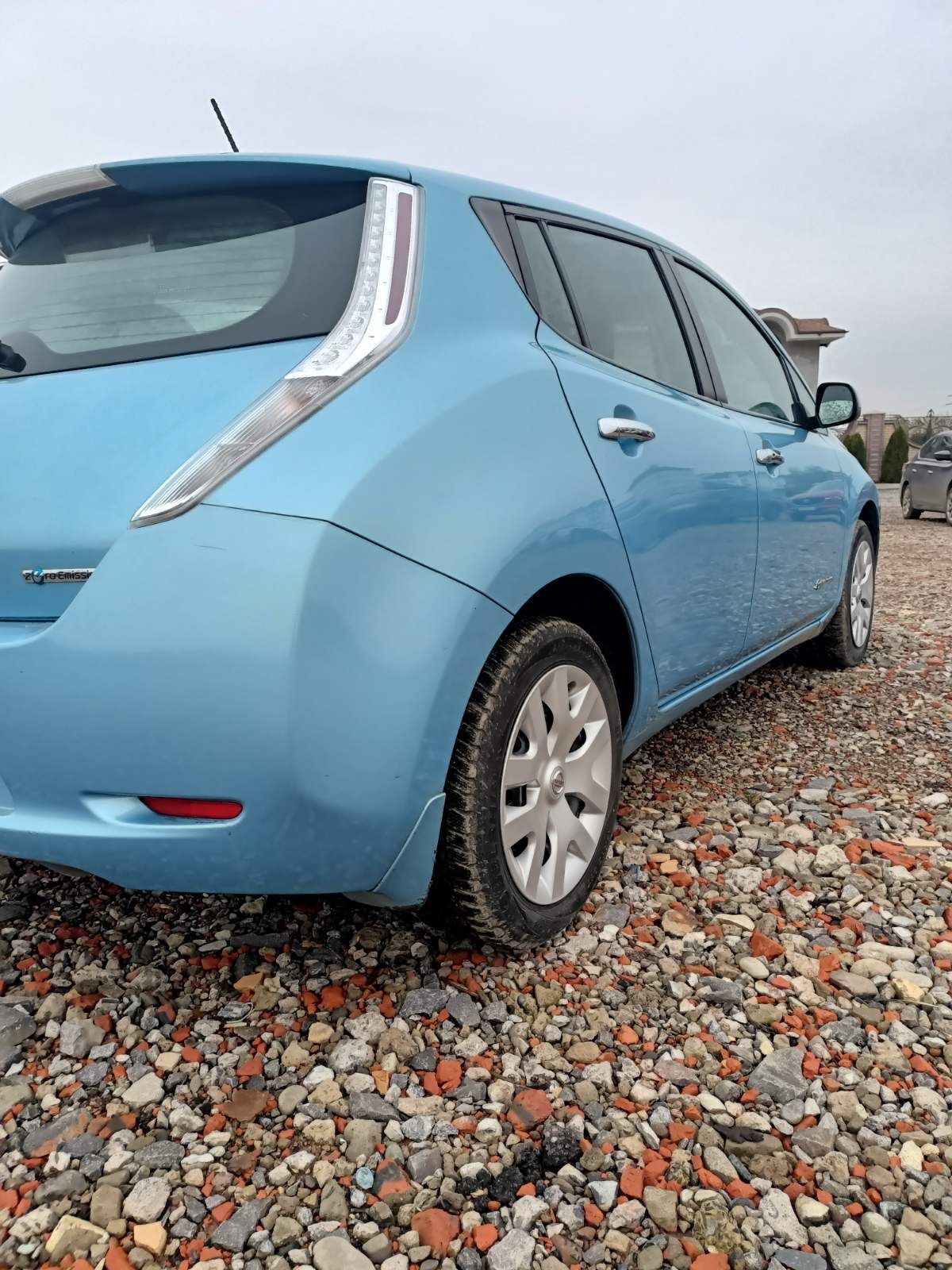 Nissan leaf Нісан ліф 2015