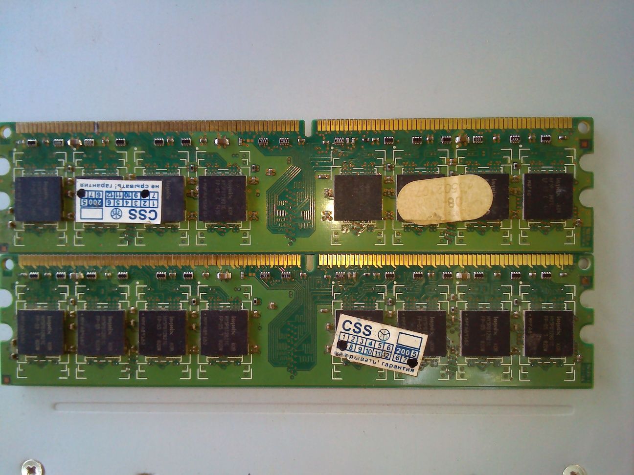 Оперативна пам'ять DDR2 1GB