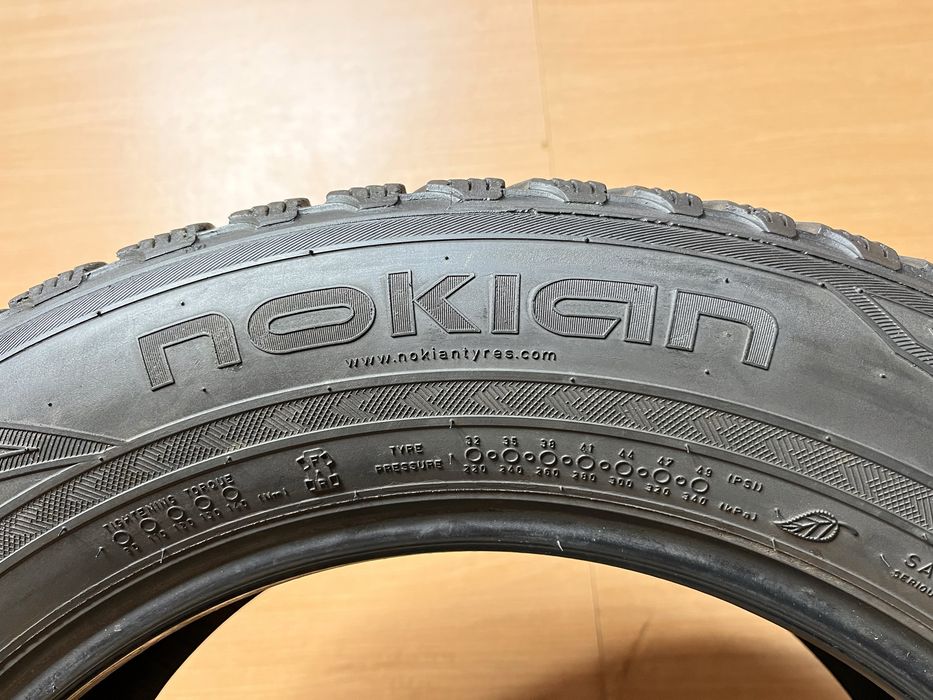 225/60 R 17 Nokian WR SUV 3 Зима пара шини