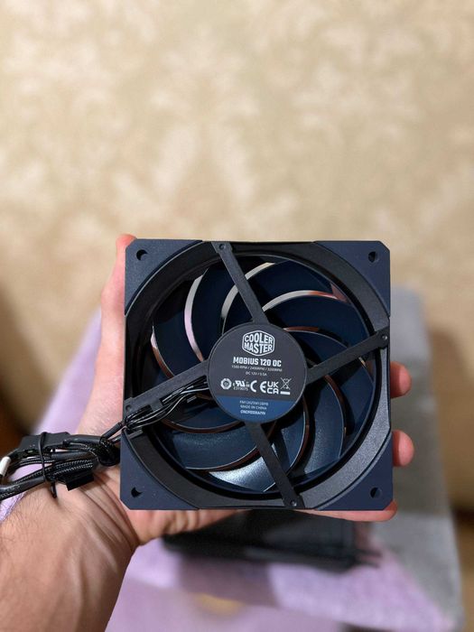 Вентилятор Cooler Master Mobius 120 OC