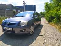 Toyota avensis 2008рік