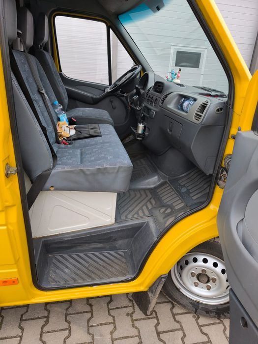 Mercedes - Benz Sprinter