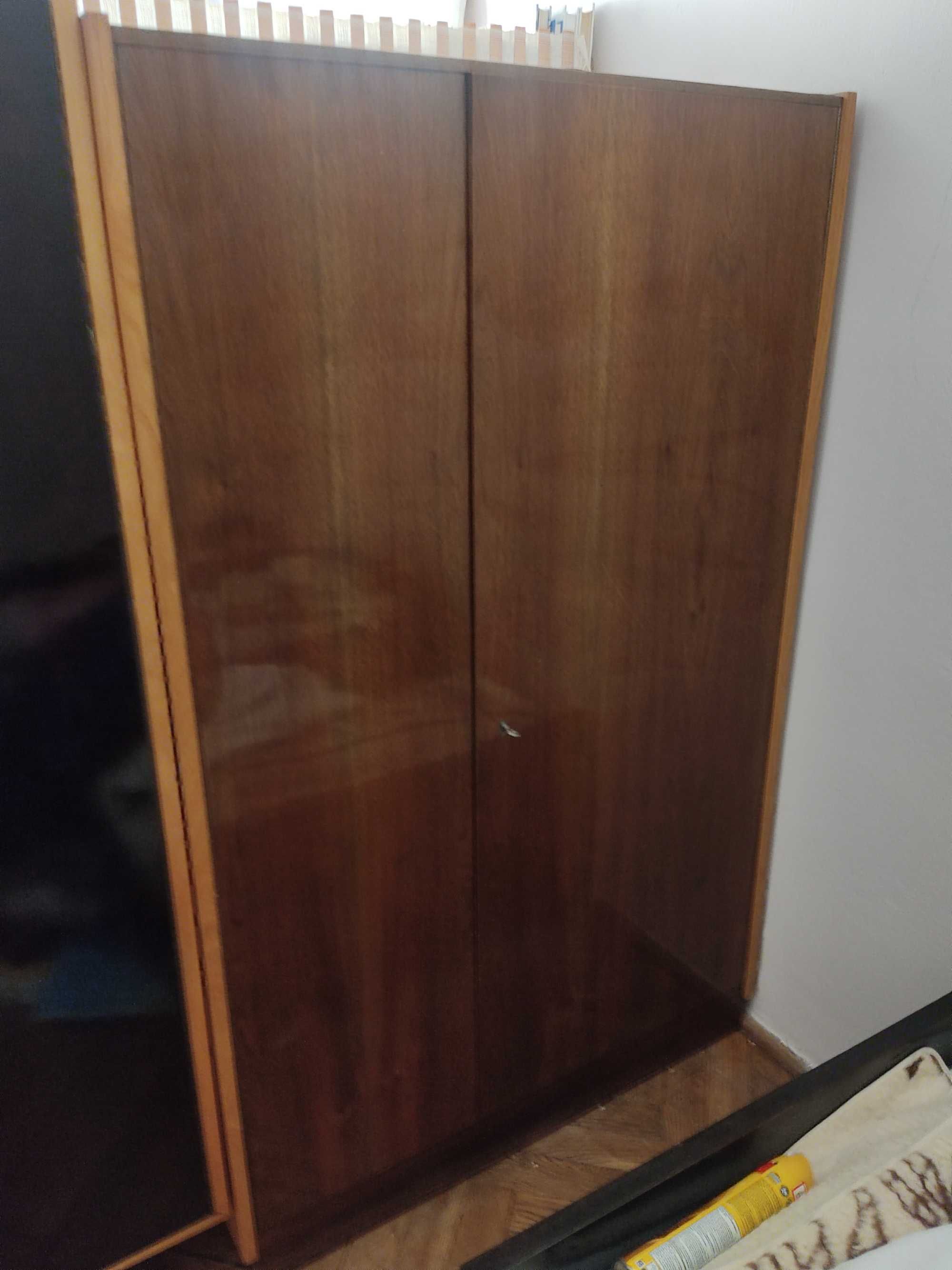 retro szafa F. Mezulanik Czechosłowacja lata 60 PRL Retro up zavody