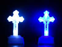 Krzyż 13,5cm Krzyżyk 13,5 cm Świecący LED Wkład do Znicza + Baterie