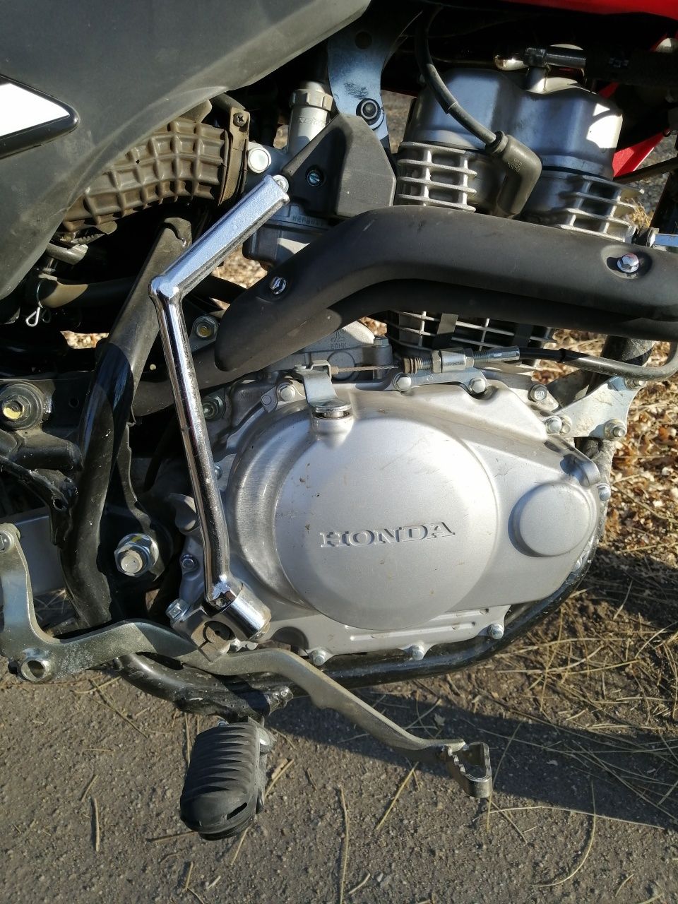 Продам мотоцикл HONDA XR150