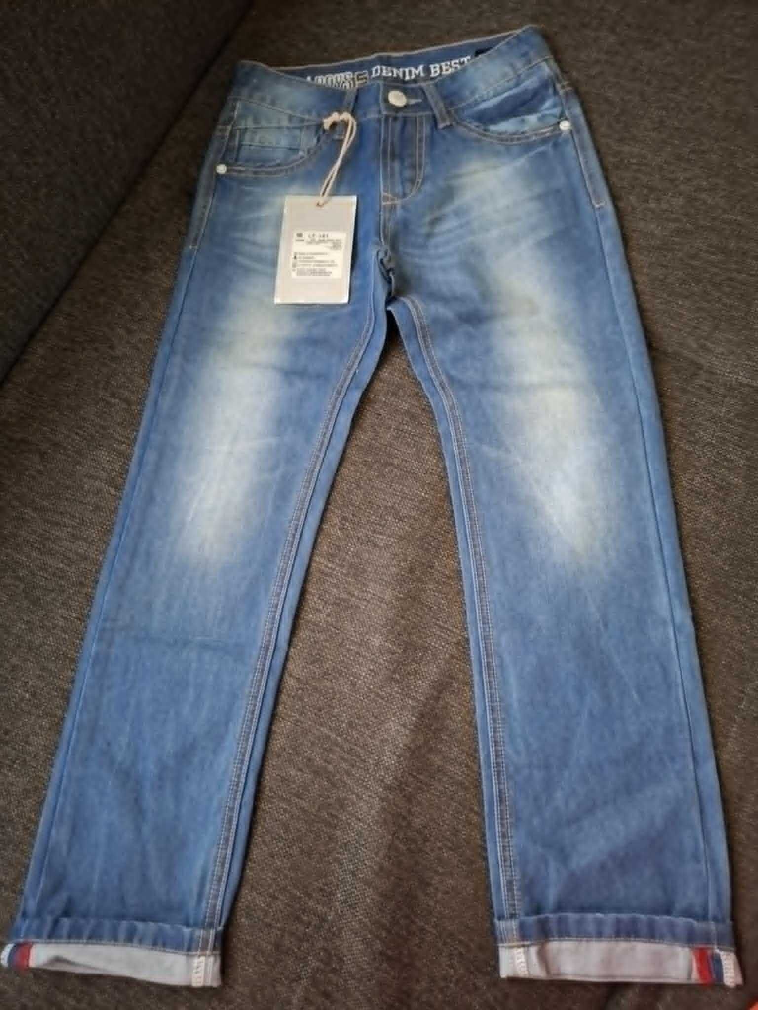 Sprzedam spodnie dziecięce jeans