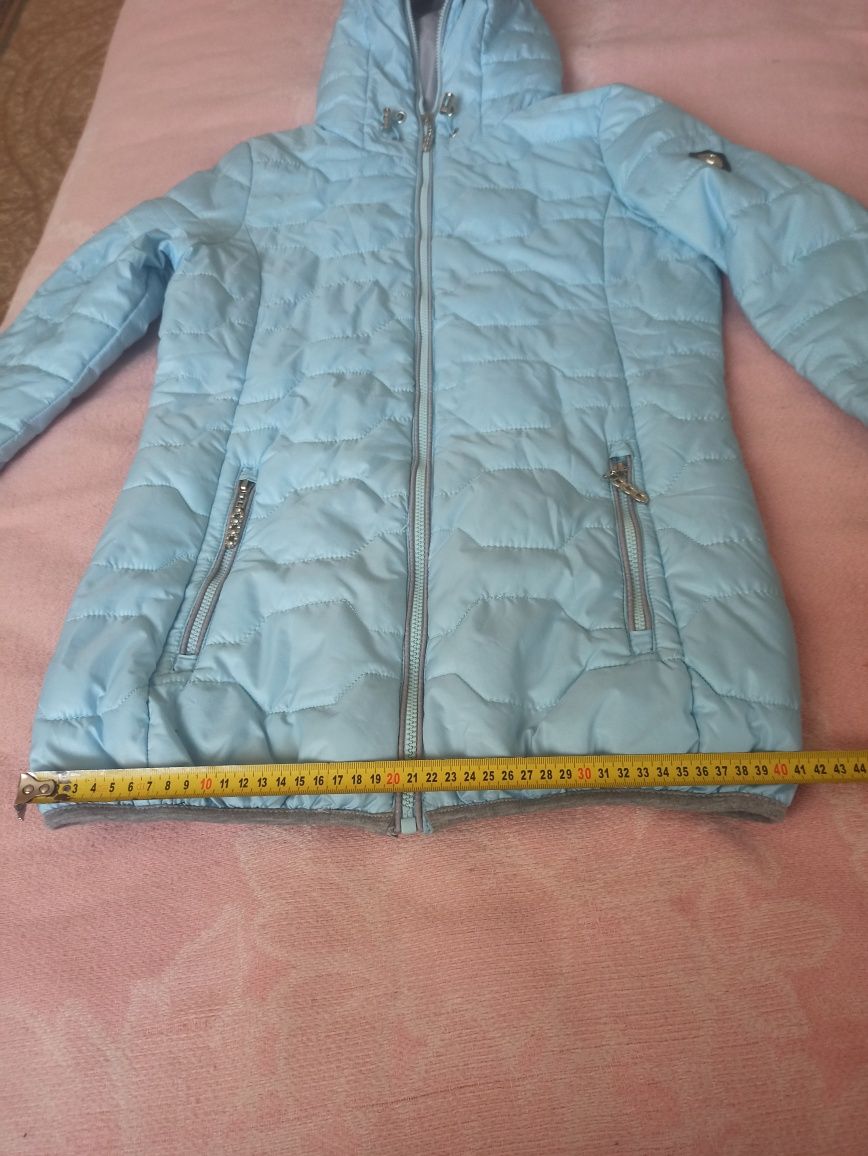 Куртка женская FOREVER размер S(38).