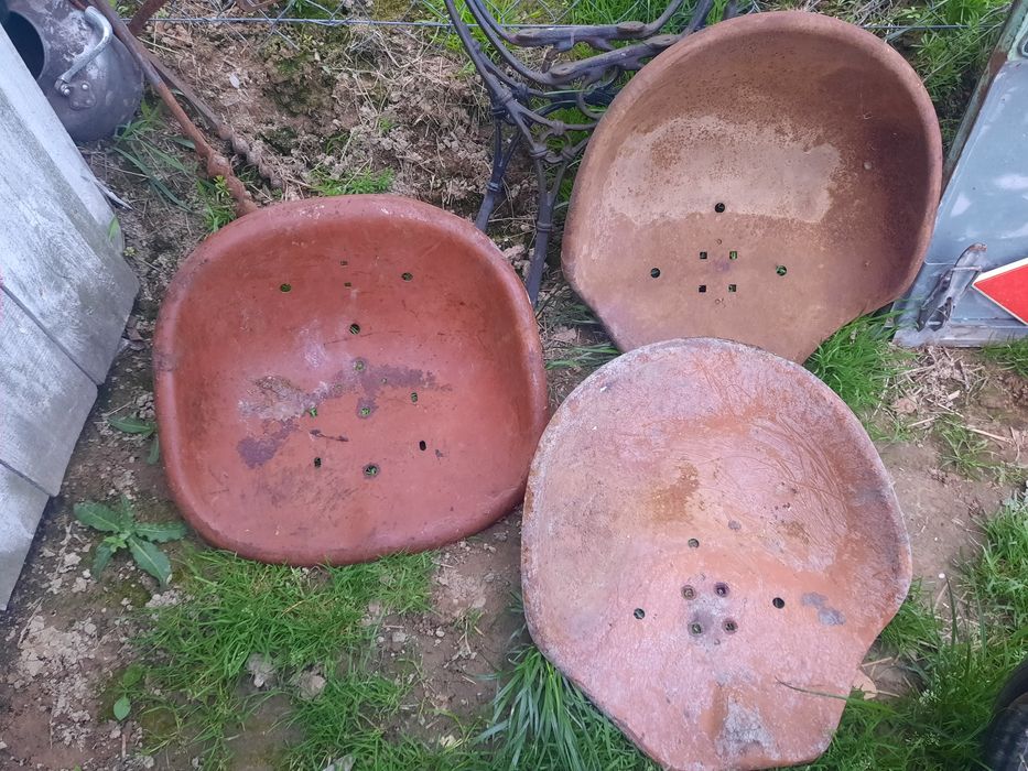 10 sztuk siedzisko siedzenie ciągnika ursus c330 do kosiarki hoker prl