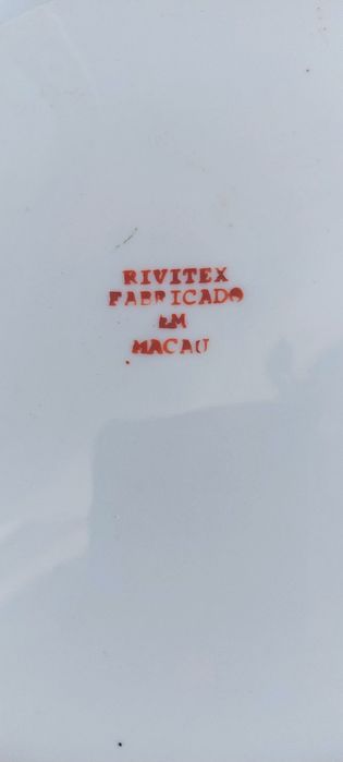 Dois pratos desenhos chineses RIVITEX fabricados em Macau