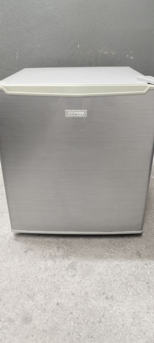 Lodówka MPM mała turystyczna