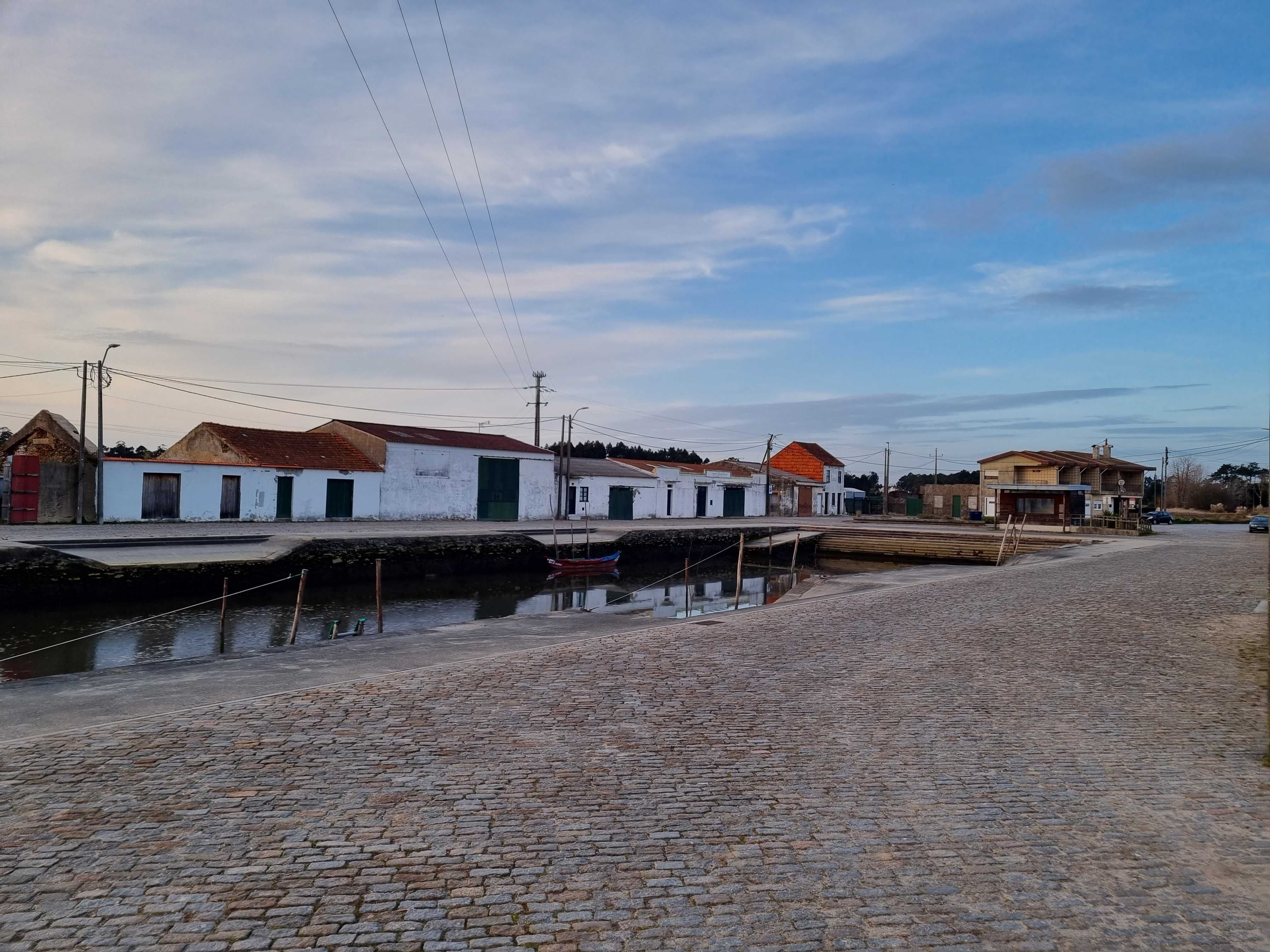 Terreno no Cais da Ribeira de Ovar